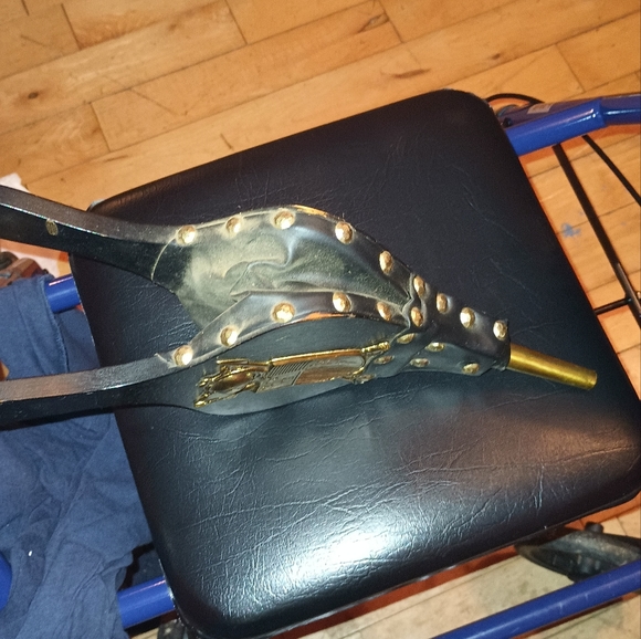 Bellows - Picture 2 of 2